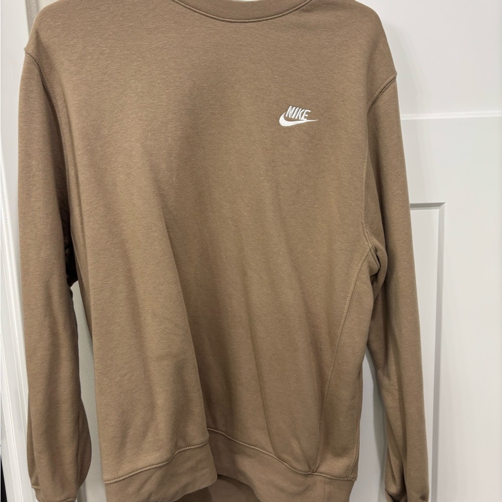 Women’s nike sweatshirt